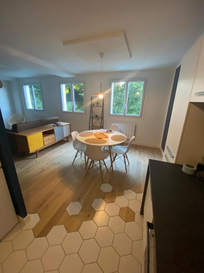 Appartement Meuble Кимпер Екстериор снимка